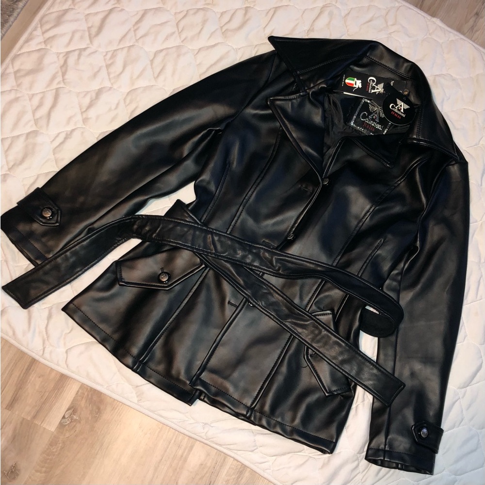 Armani Collezioni Leather jacket size Medium